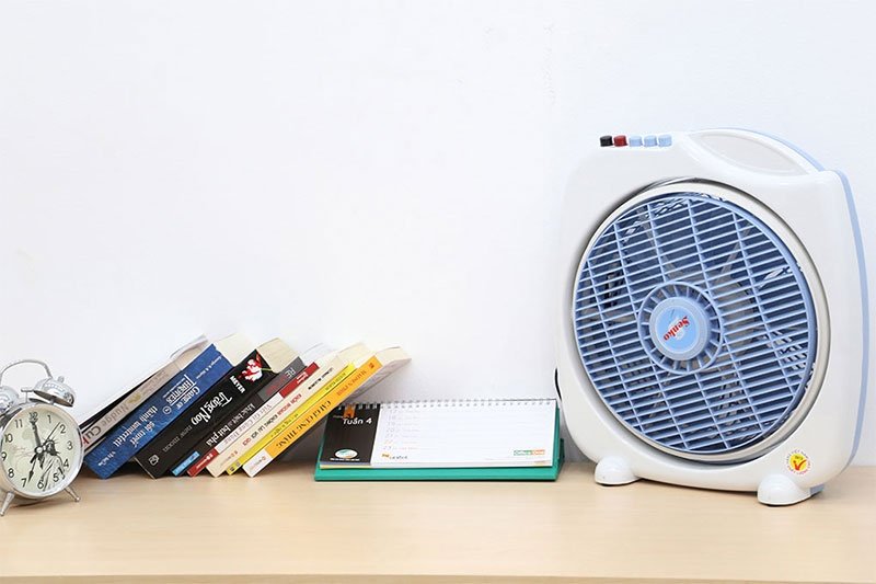 nhung-loai-quat-pho-bien-quat-hop